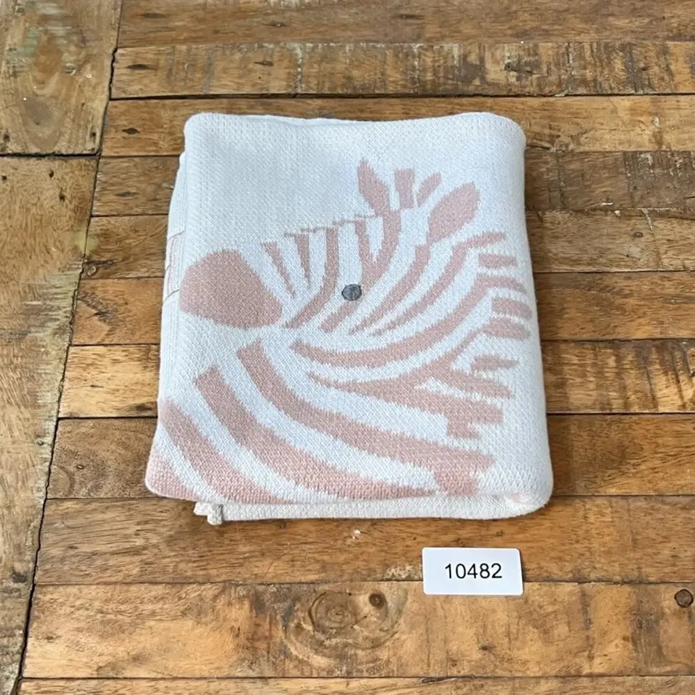 Pottery Barn Kids Zoey Zebra Knit Blanket 